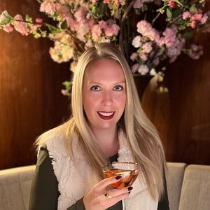 Meet your Posher, Lyndsey